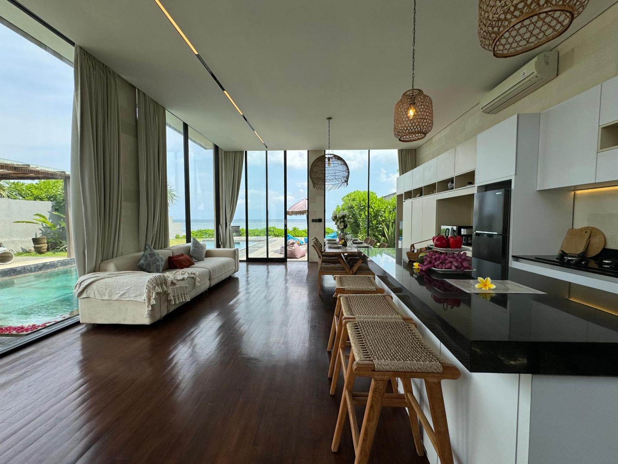 Ketewel Beach Villas And Spa Exterior photo