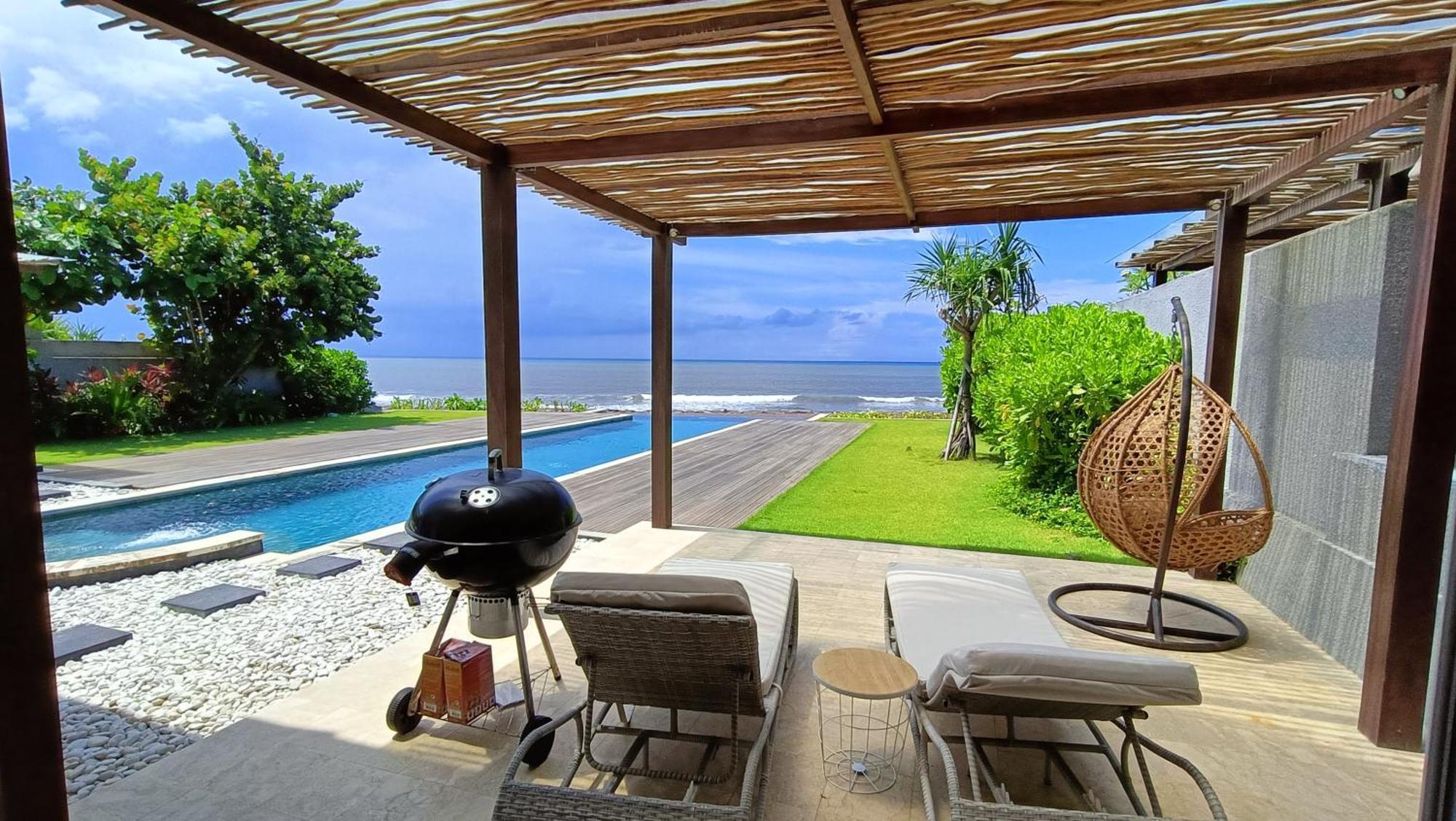Ketewel Beach Villas And Spa Exterior photo