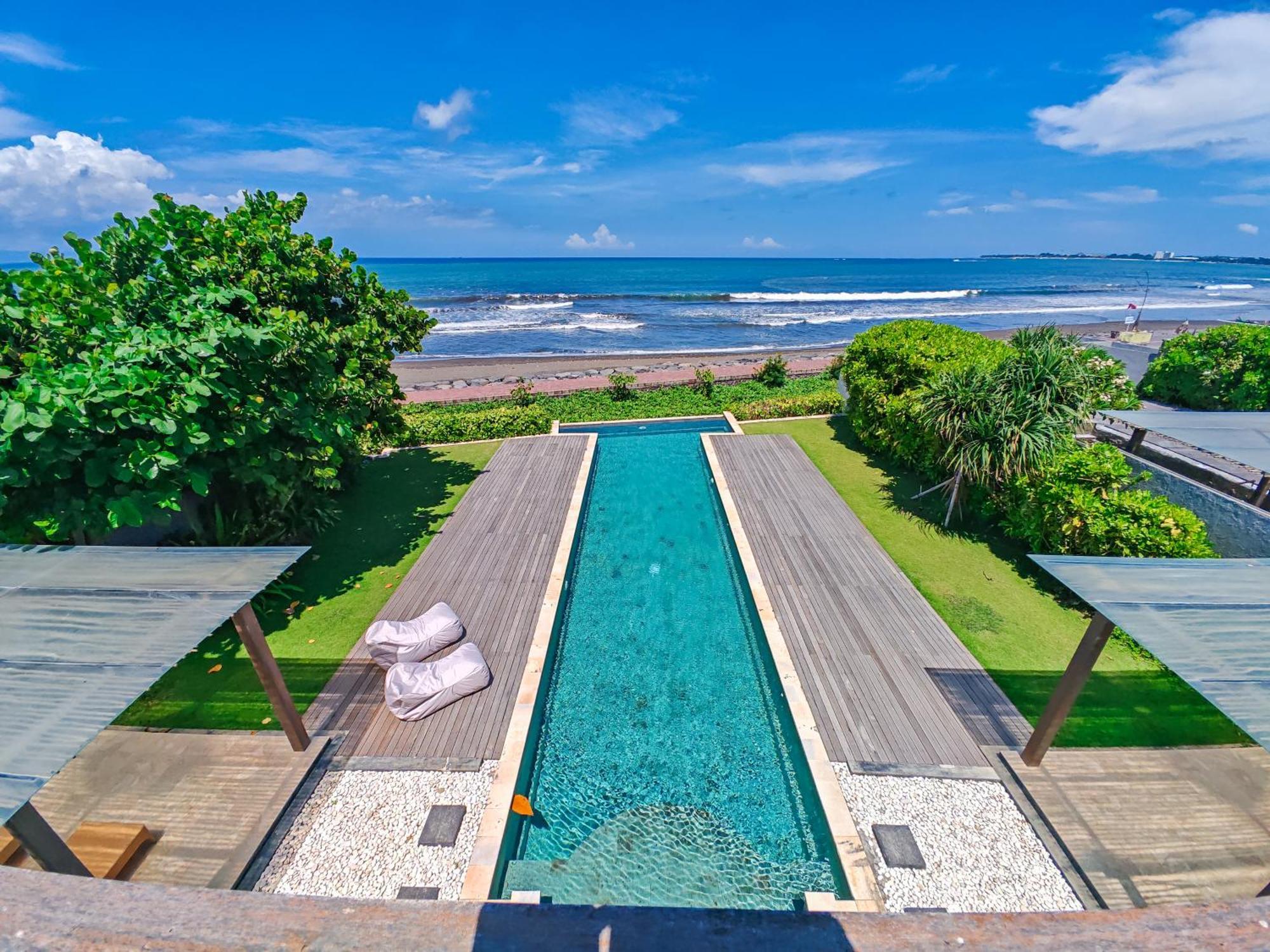 Ketewel Beach Villas And Spa Exterior photo