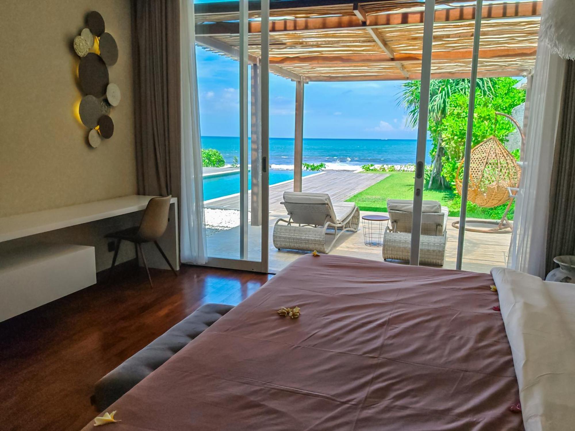 Ketewel Beach Villas And Spa Exterior photo