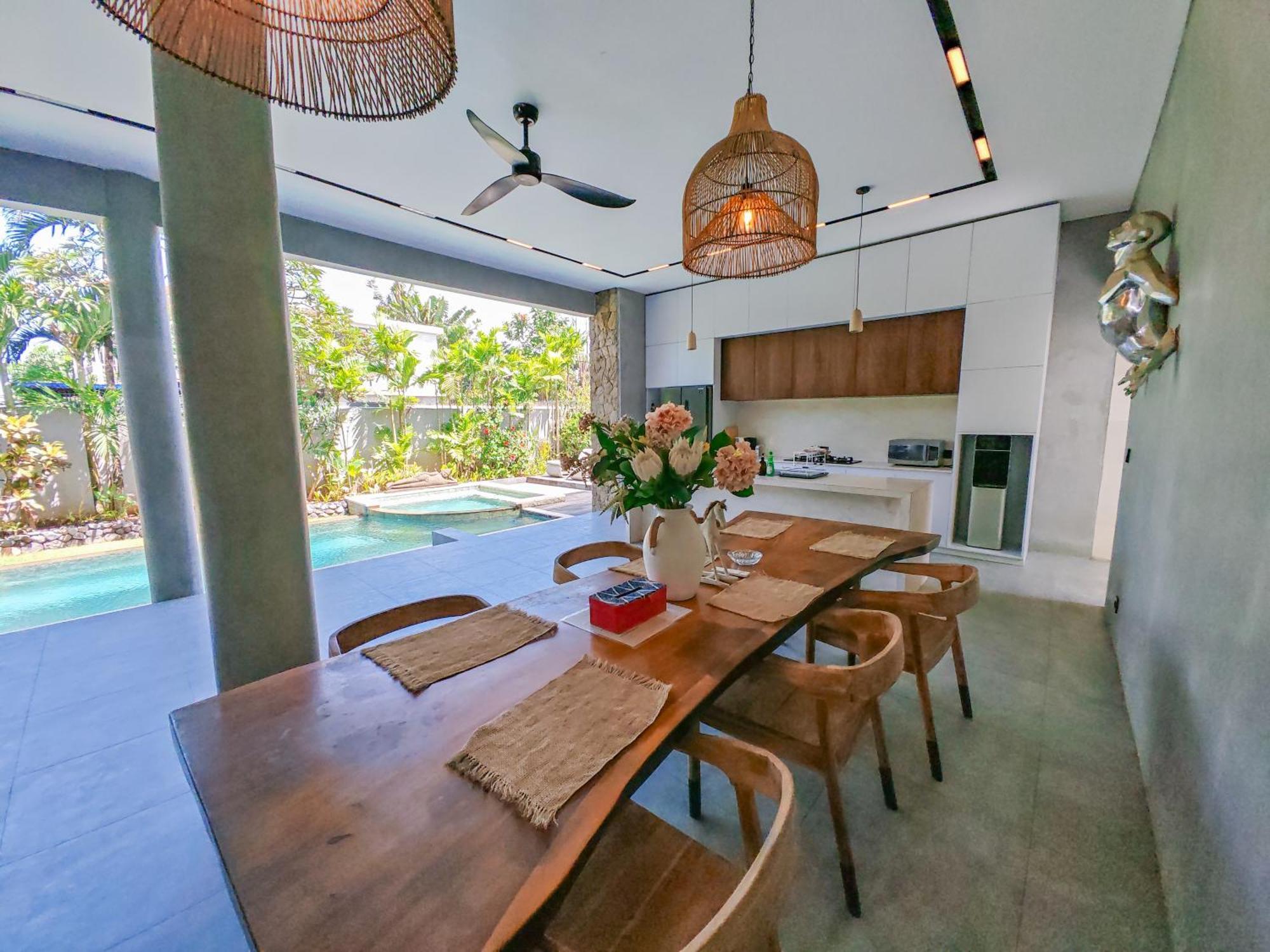 Ketewel Beach Villas And Spa Room photo