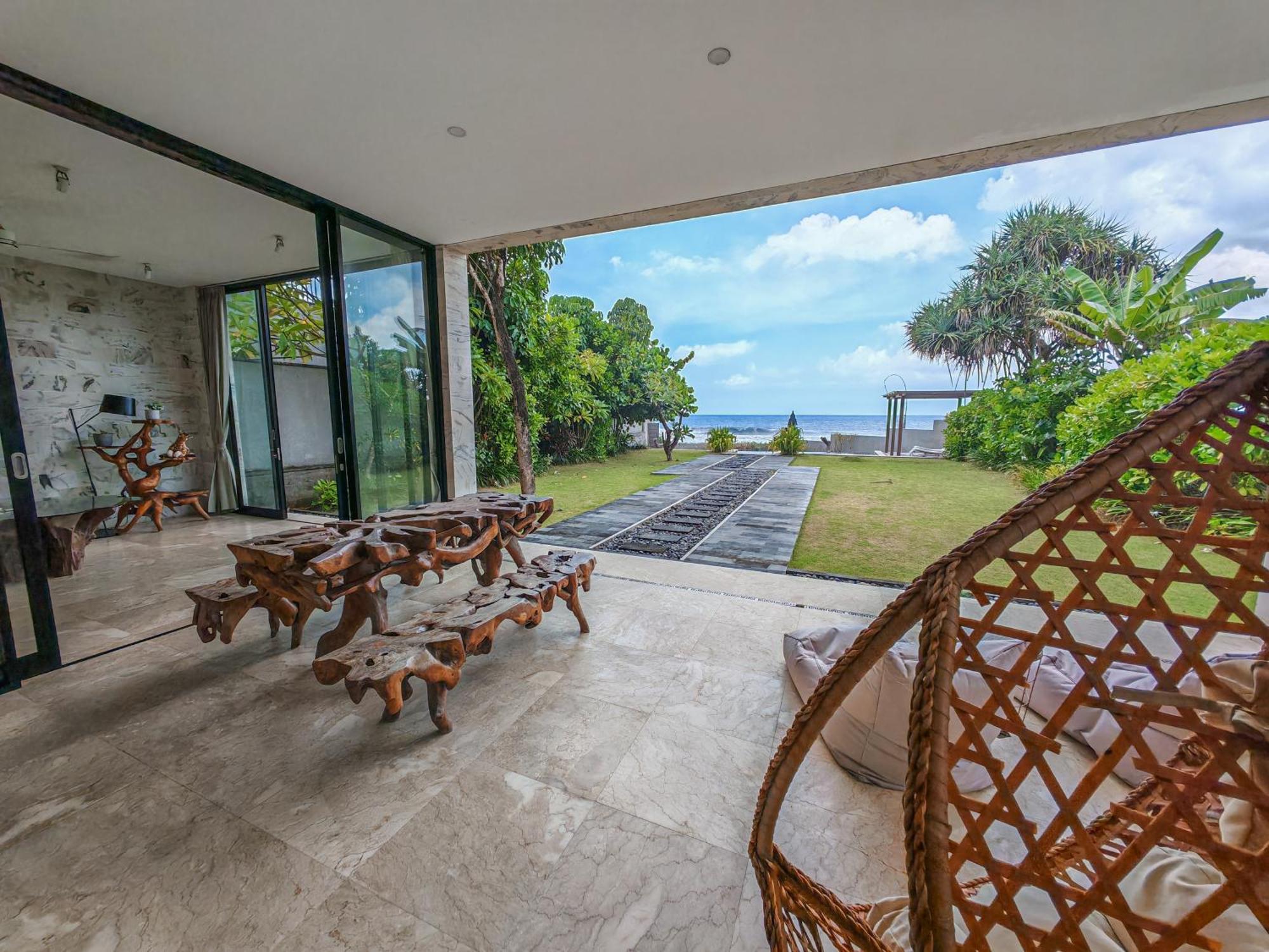 Ketewel Beach Villas And Spa Exterior photo