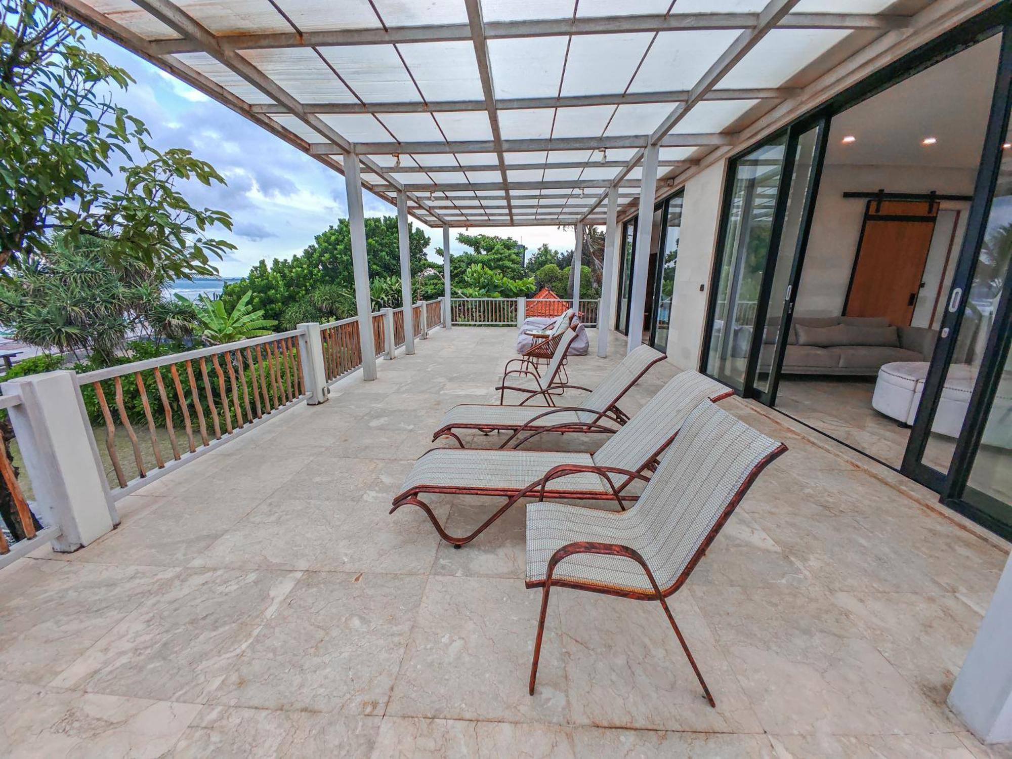 Ketewel Beach Villas And Spa Room photo