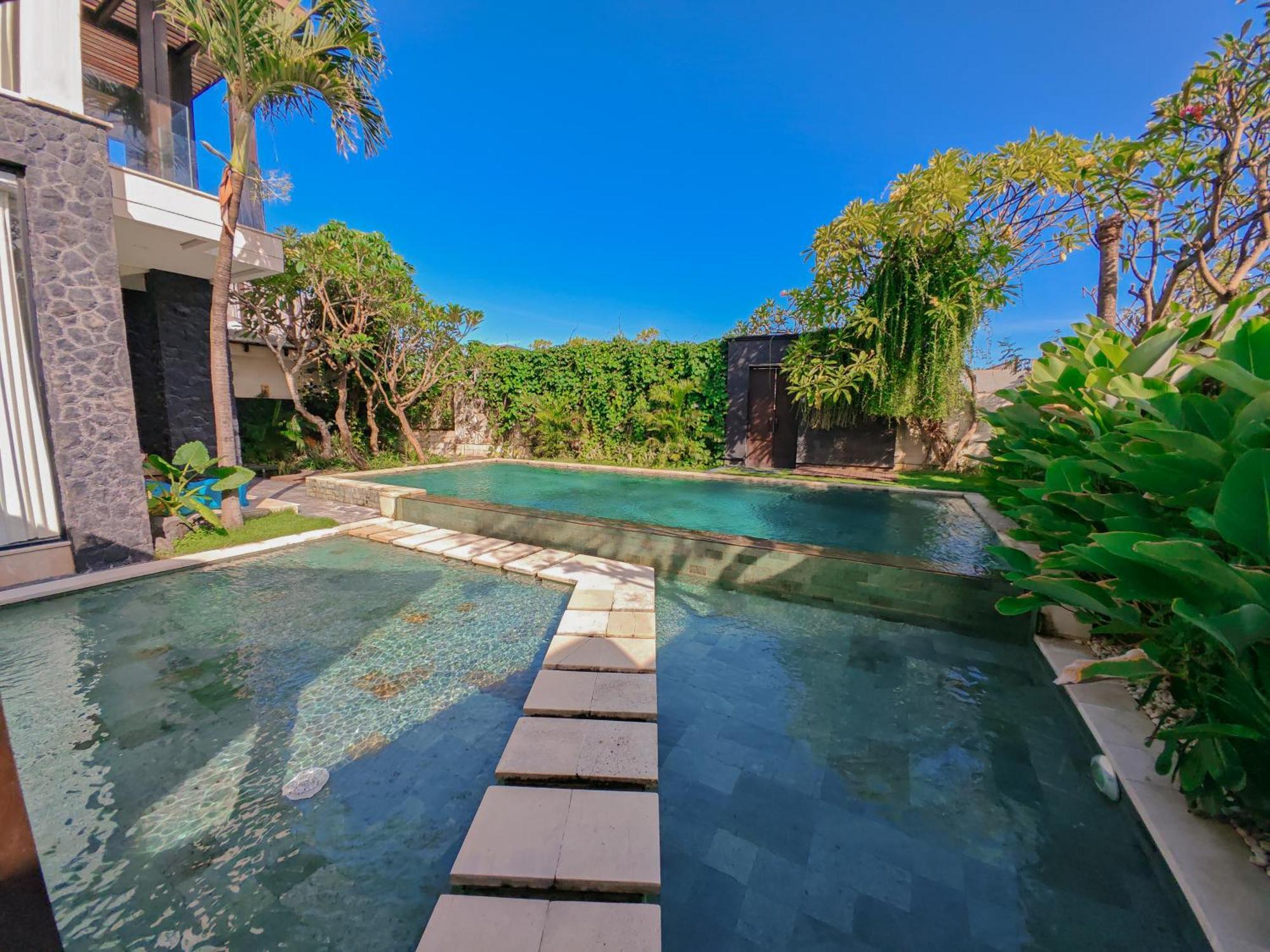Ketewel Beach Villas And Spa Exterior photo